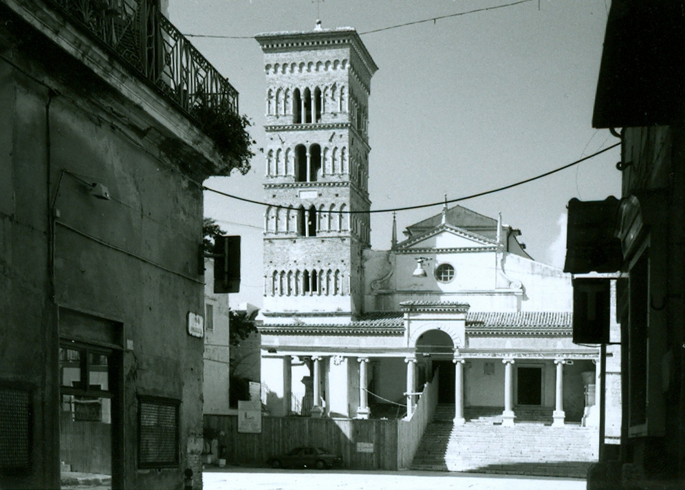 Cattedrale di San Cesario, Terracina 1999